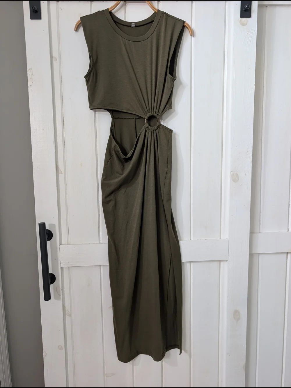 Olive Green Cutout Maxi Dress with Ring Detail Size S